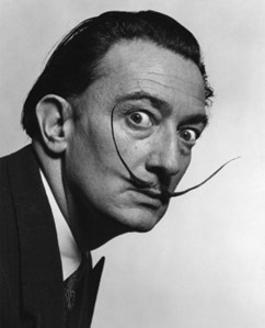 fotografia escultor salvador dali